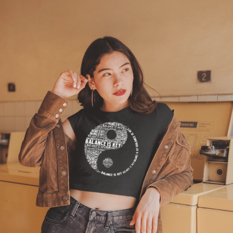 crop top balance is key