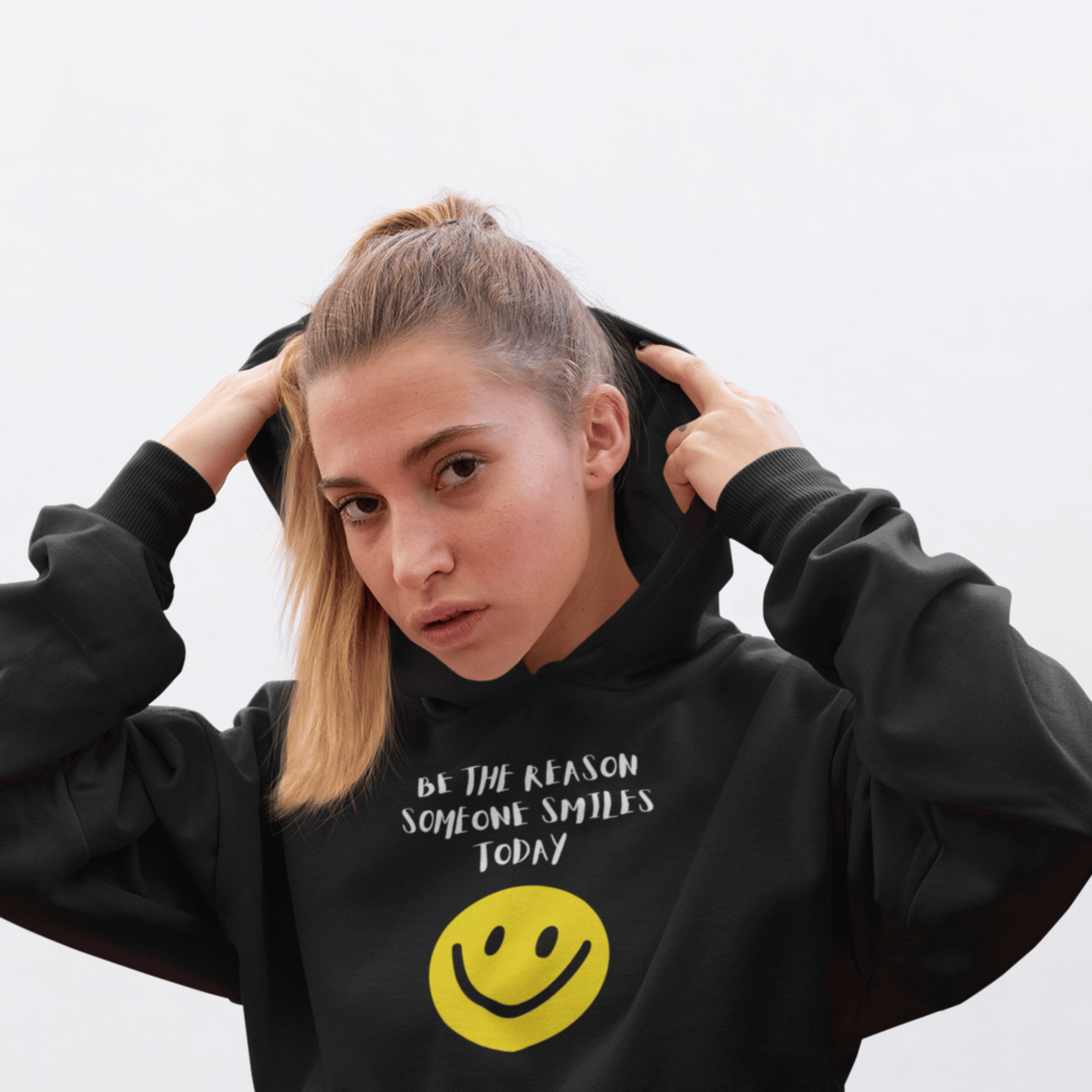 Be The Reason Someone Smiles Today - Women's Crop Hoodie